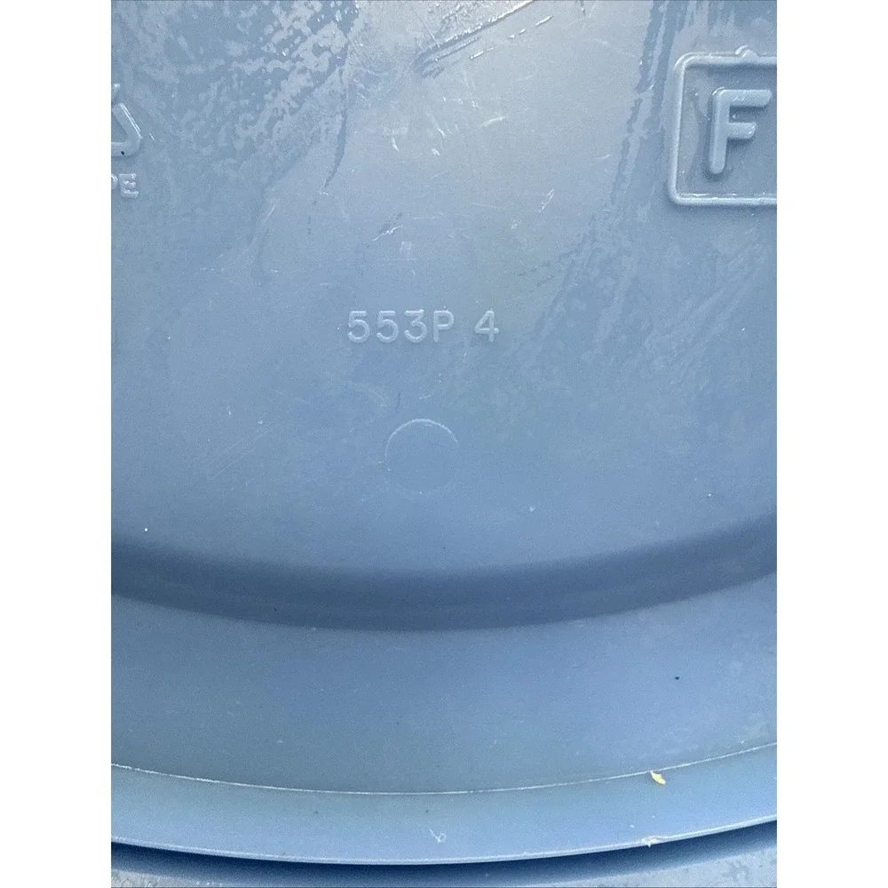 Vintage Rubbermaid Servin Saver Blue Replacement Lid #F Square EZ Top-Used 553P